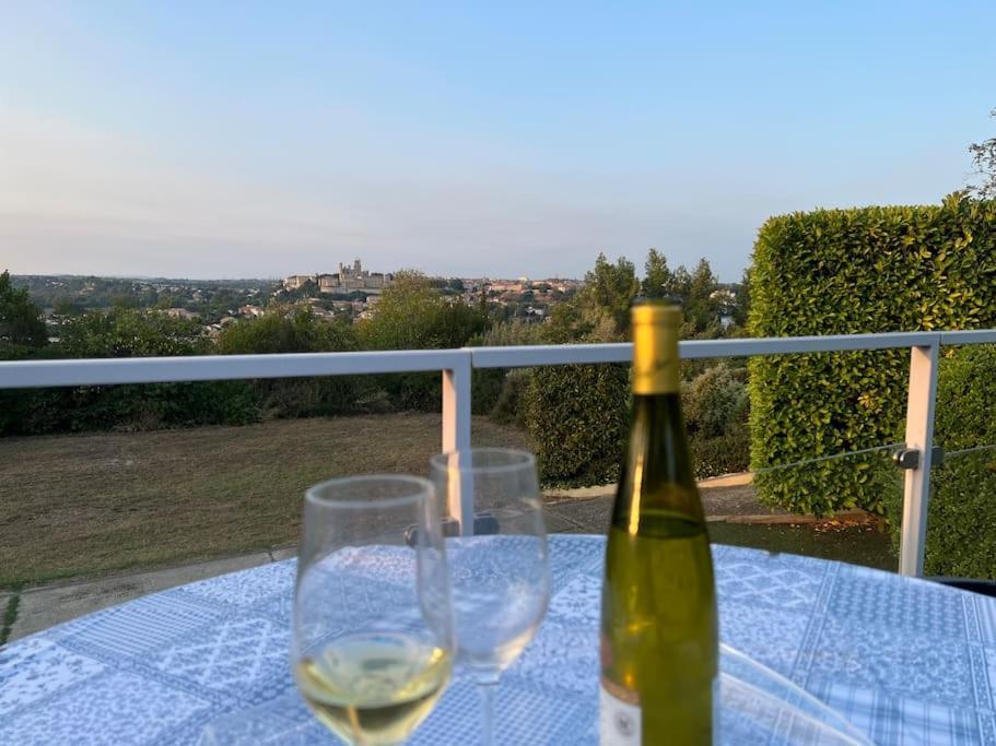 Hébergement de vacances 9 Ecluses Canal Du Midi-maison T3 Belle Vue Avec Piscine *